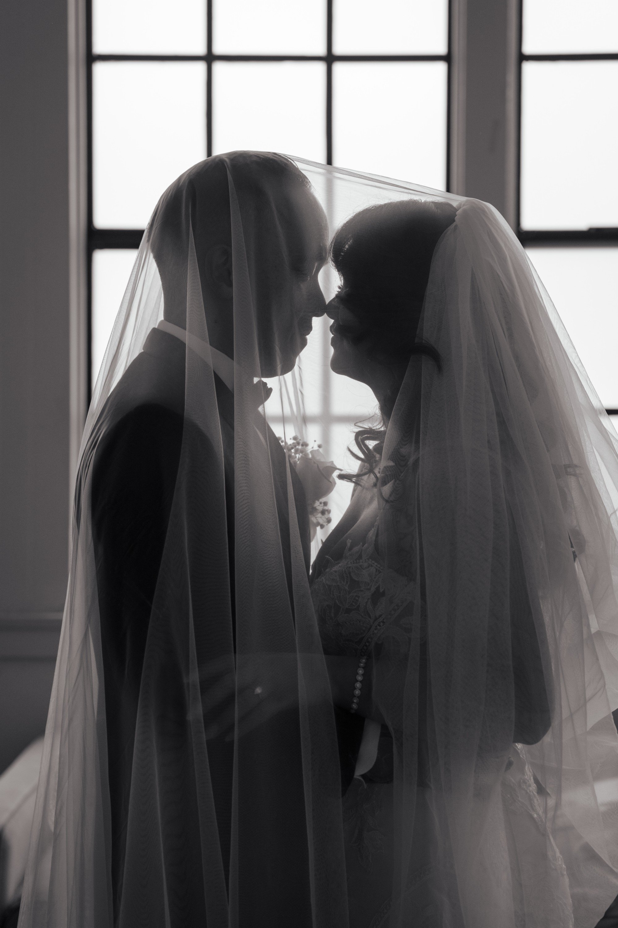 carousel-hero-element image-3