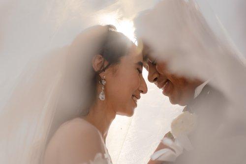 carousel-hero-element image-0