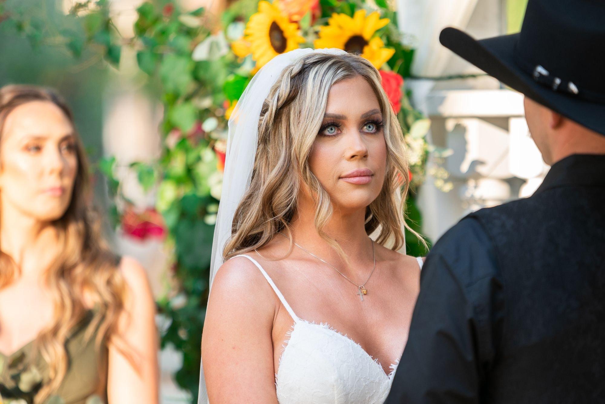 carousel-hero-element image-6