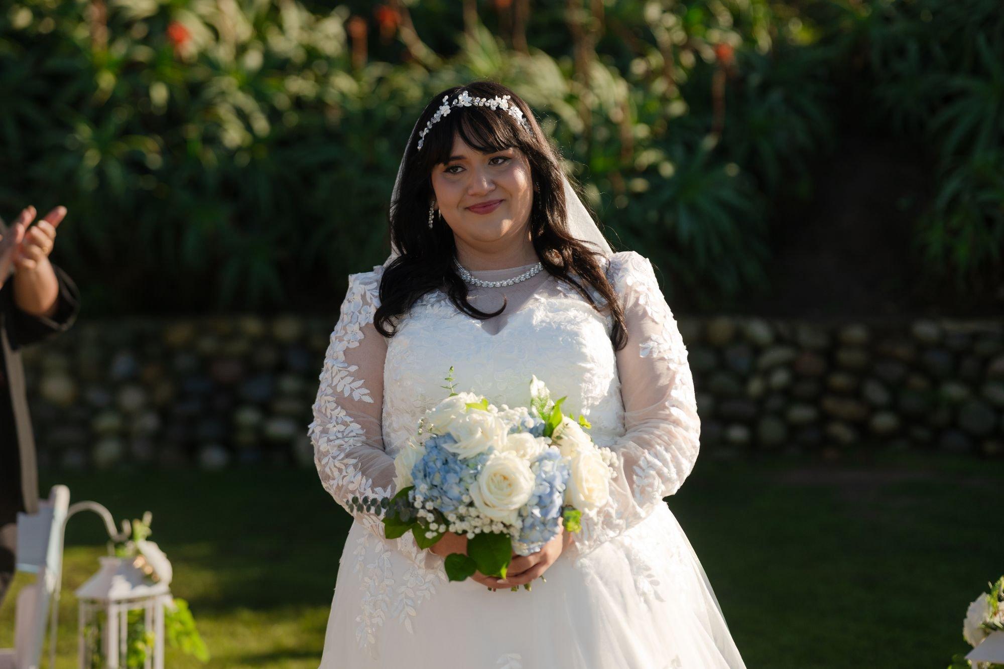 carousel-hero-element image-0