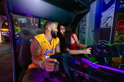 mobile - carousel-hero-element image-4