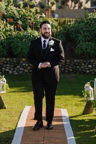 mobile - carousel-hero-element image-1